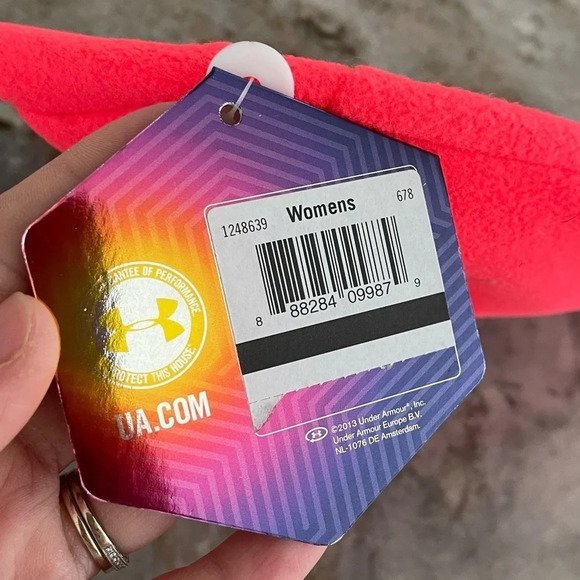 NEW Under Armour Cold Gear Teal Beanie Infrared - Picture 3 of 10